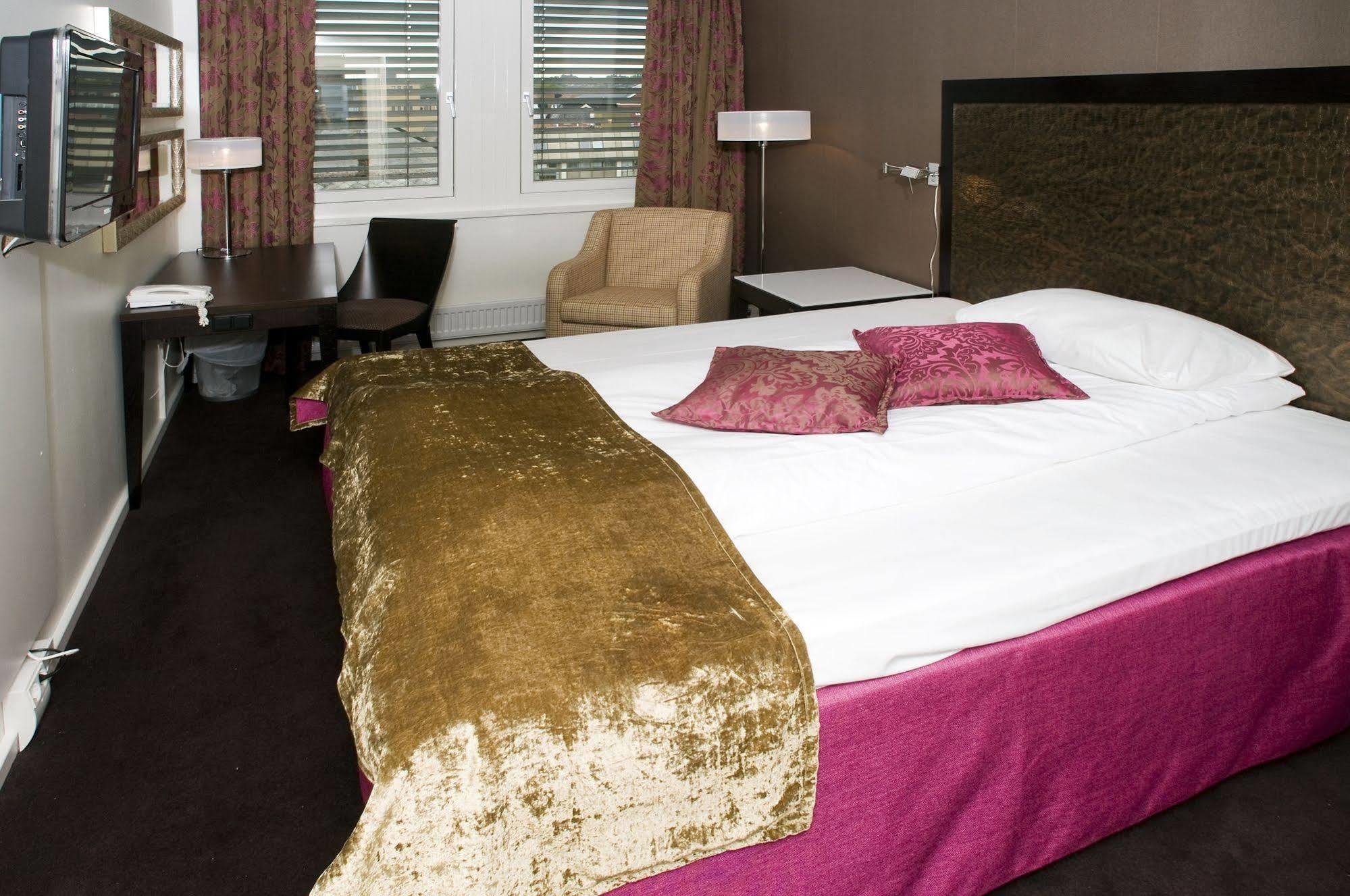 Quality Hotel Prinsen Trondheim Oda fotoğraf